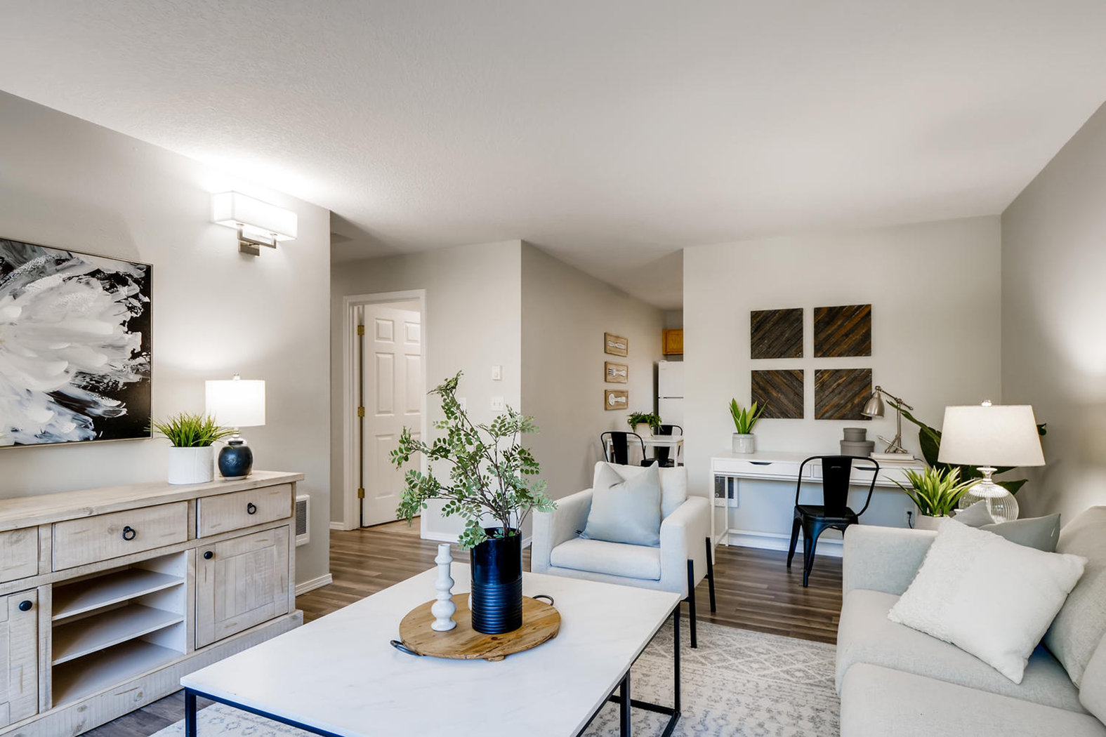 7324–7326 N Greeley Ave - 7326